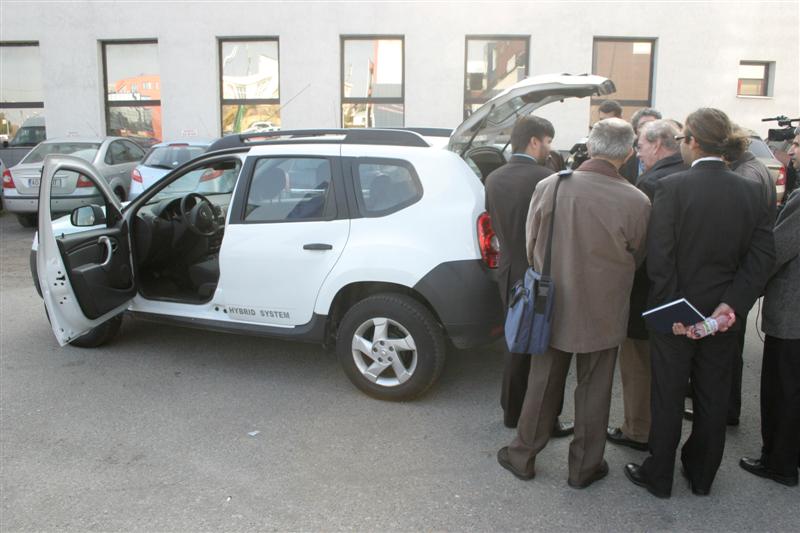 Launch of first Romanian Hybrid Car at CAR2011 Congress